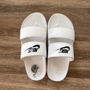 Nike Offcourt Duo Slides